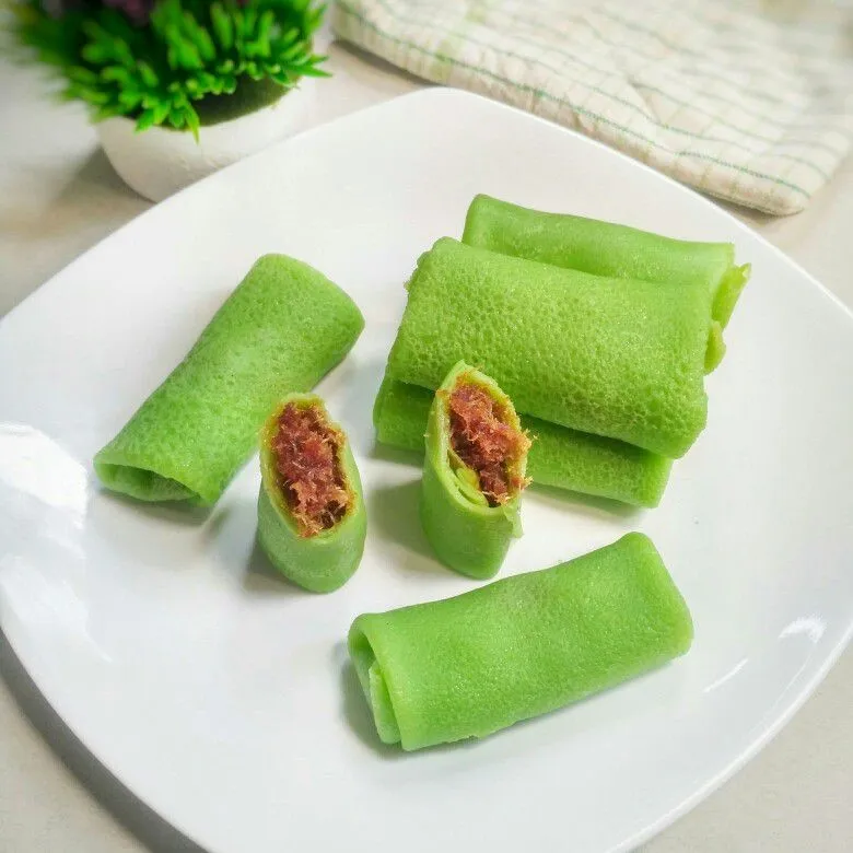Resep Dadar Gulung Isi Unti Kelapa Sederhana Rumahan di Yummy App