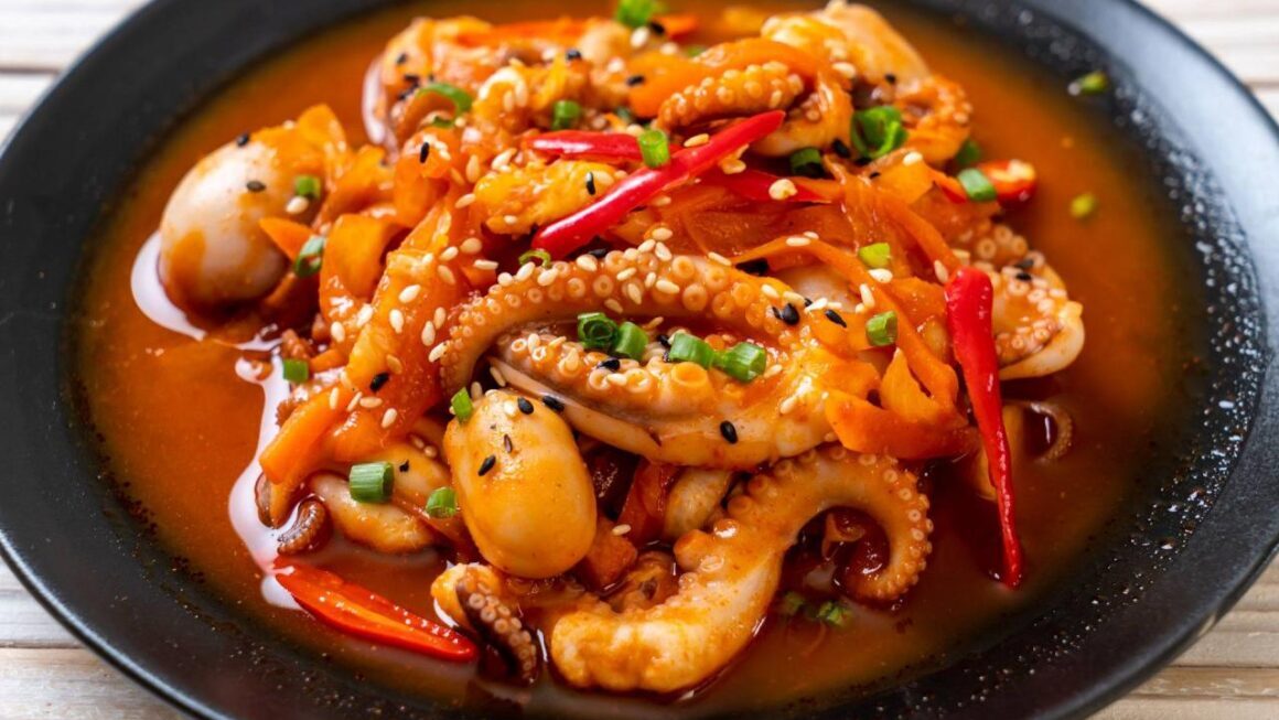 Resep Cumi Saus Padang Enak dan Simpel Ala Rumahan - DK’Resipi