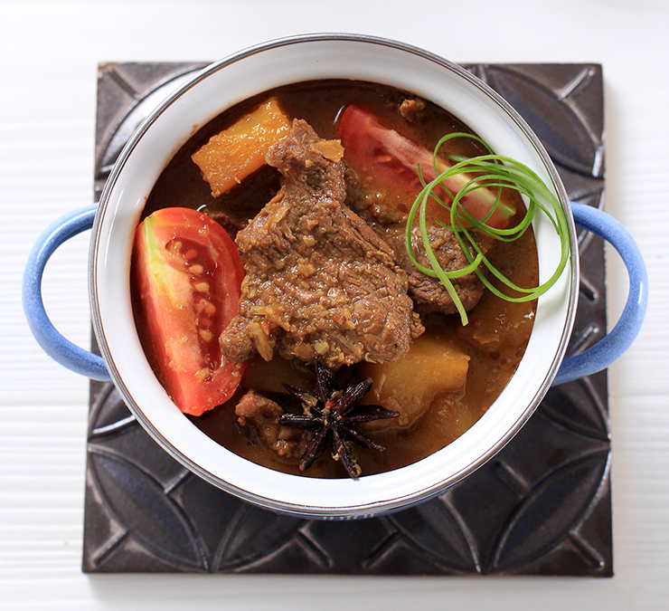 Resep Semur Daging Khas Betawi Kuah Kental yang Bikin Nagih Resep Semur Daging Khas Betawi Kuah Kental yang Bikin Nagih