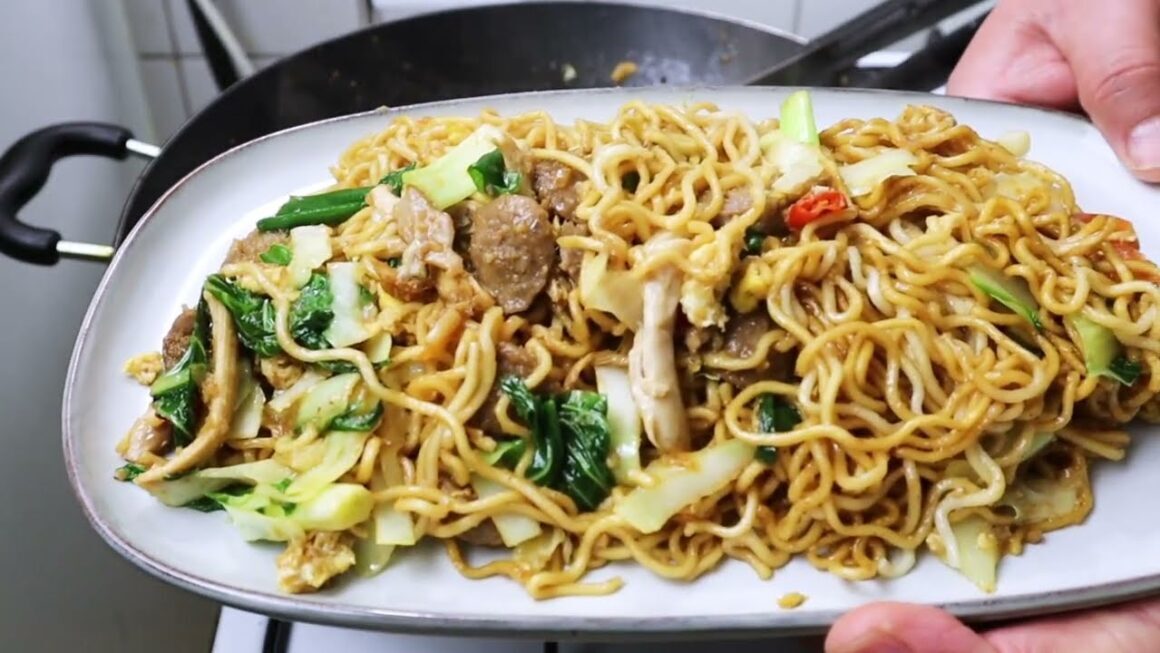 Resep Mie goreng jawa oleh Kiki_Nomuyepo - Cookpad