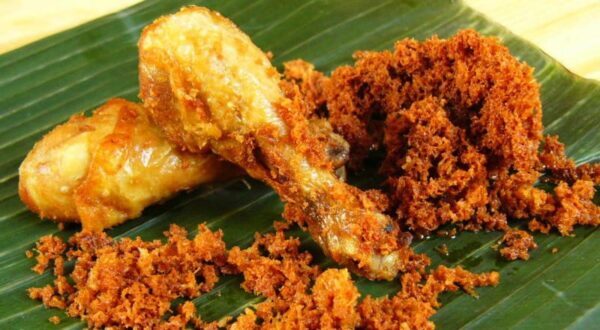 Resep Ayam Goreng Lengkuas (Gurih, Berserat, Dan Harum)